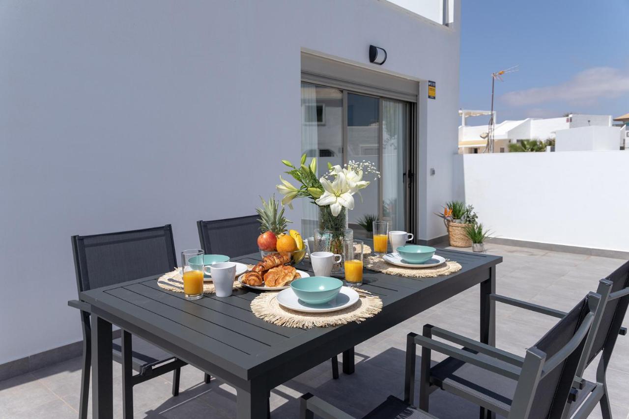 Apartment Family 1 Beachfront Corralejo By Holidays Home المظهر الخارجي الصورة